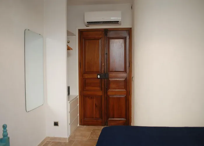 公寓 Sortie 44 - Newly Renovated 1 Bedroom, Center Of Old 昂蒂布